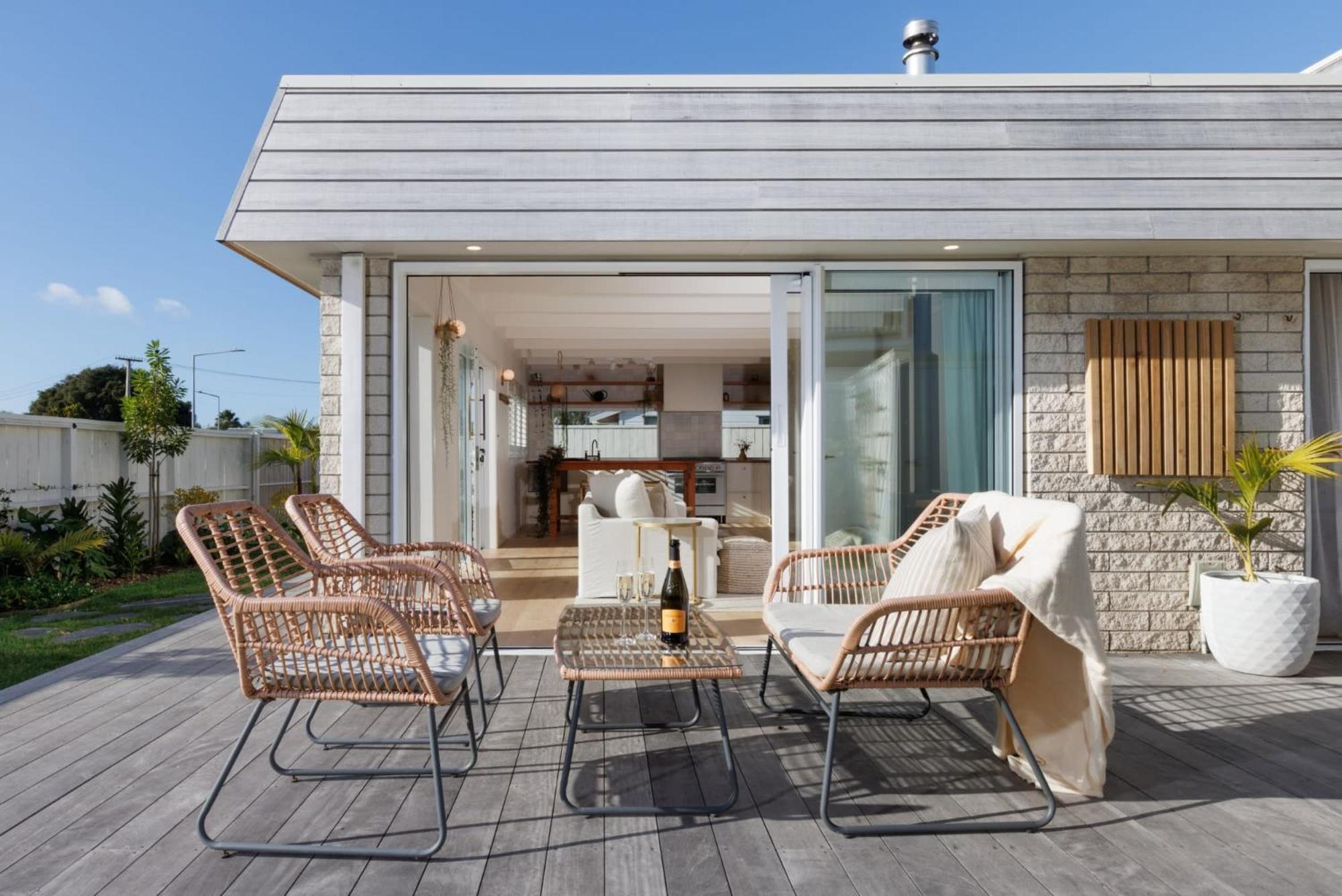 The Endless Summer Home - Beach And Town Location Mount Maunganui Esterno foto